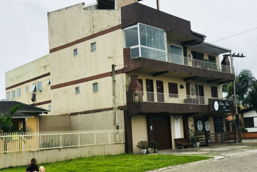 WhatsApp Image 2025-06-03 at 15.33.02 (1)