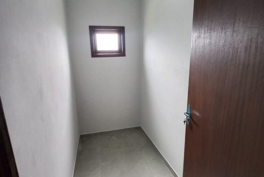 WhatsApp Image 2025-04-10 at 10.47.31 (2)