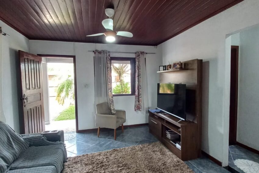 WhatsApp Image 2025-04-12 at 16.45.03 (1)