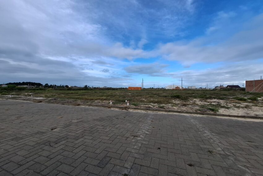 WhatsApp Image 2025-05-23 at 09.53.00 (1)