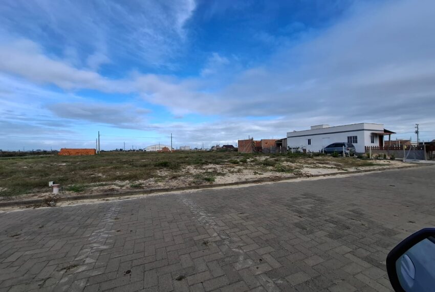 WhatsApp Image 2025-05-23 at 09.53.00 (2)