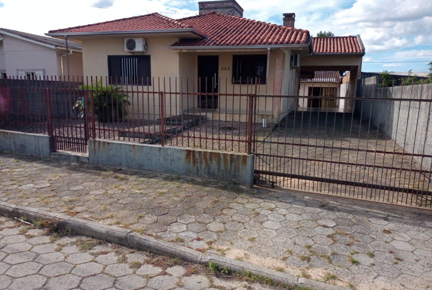 cf891705-3d64-44e1-b947-39faaf76a35d-Photoroom