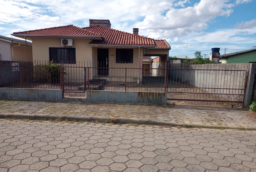 ff269902-0c84-49d0-873b-49f7952a966d-Photoroom